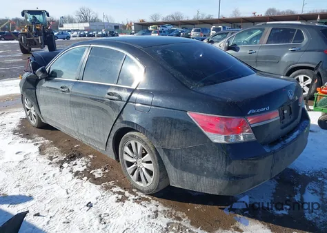 2011 Honda Accord 2.4 Ex from USA, damaged, VIN 1HGCP2F70BA027299
